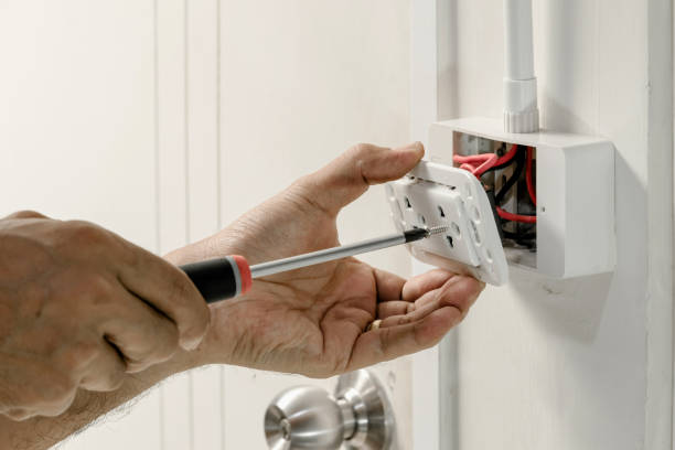 Best Emergency Electrical Repair Services  in Streamwood, IL